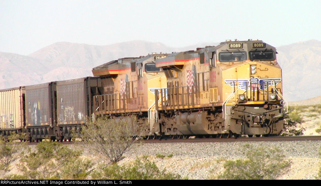 WB Unit Loaded Hooper Frt at Erie NV W-MdTrnSlv-Pshrs -161